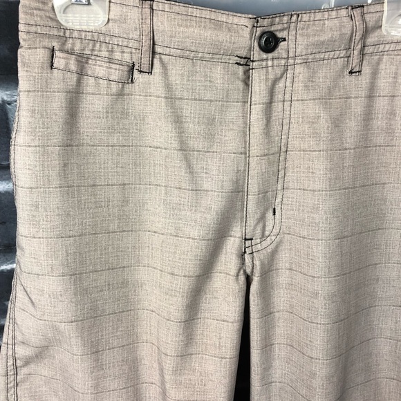 Ocean Current shorts - Picture 2 of 5